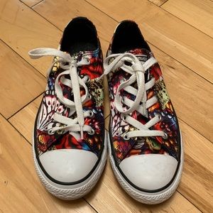 Butterfly Converse All-Stars - Size 3 Y